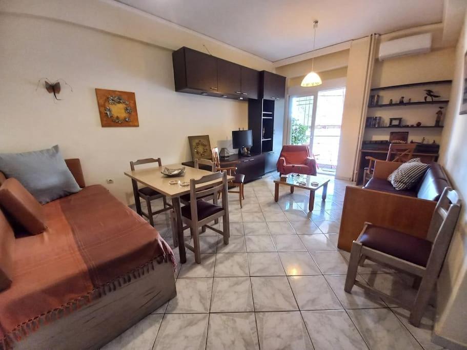 Апартаменты A Heart City Cozy House Ханья Экстерьер фото